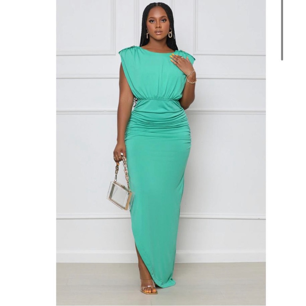 Top Notch Ruched Maxi Dress (Green)